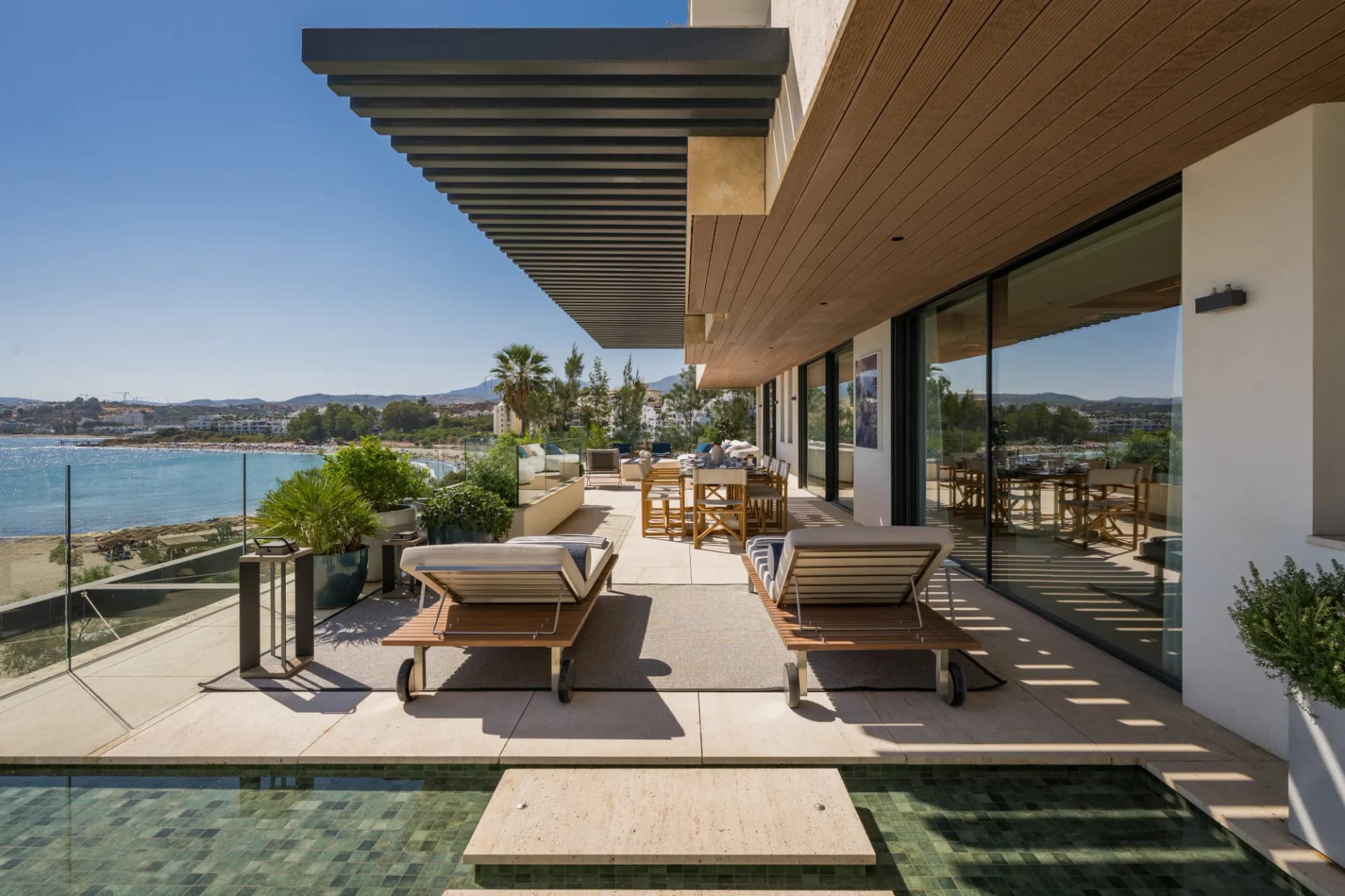 Atelier 4 | Luxusresidenzen in erster Strandlinie in Estepona