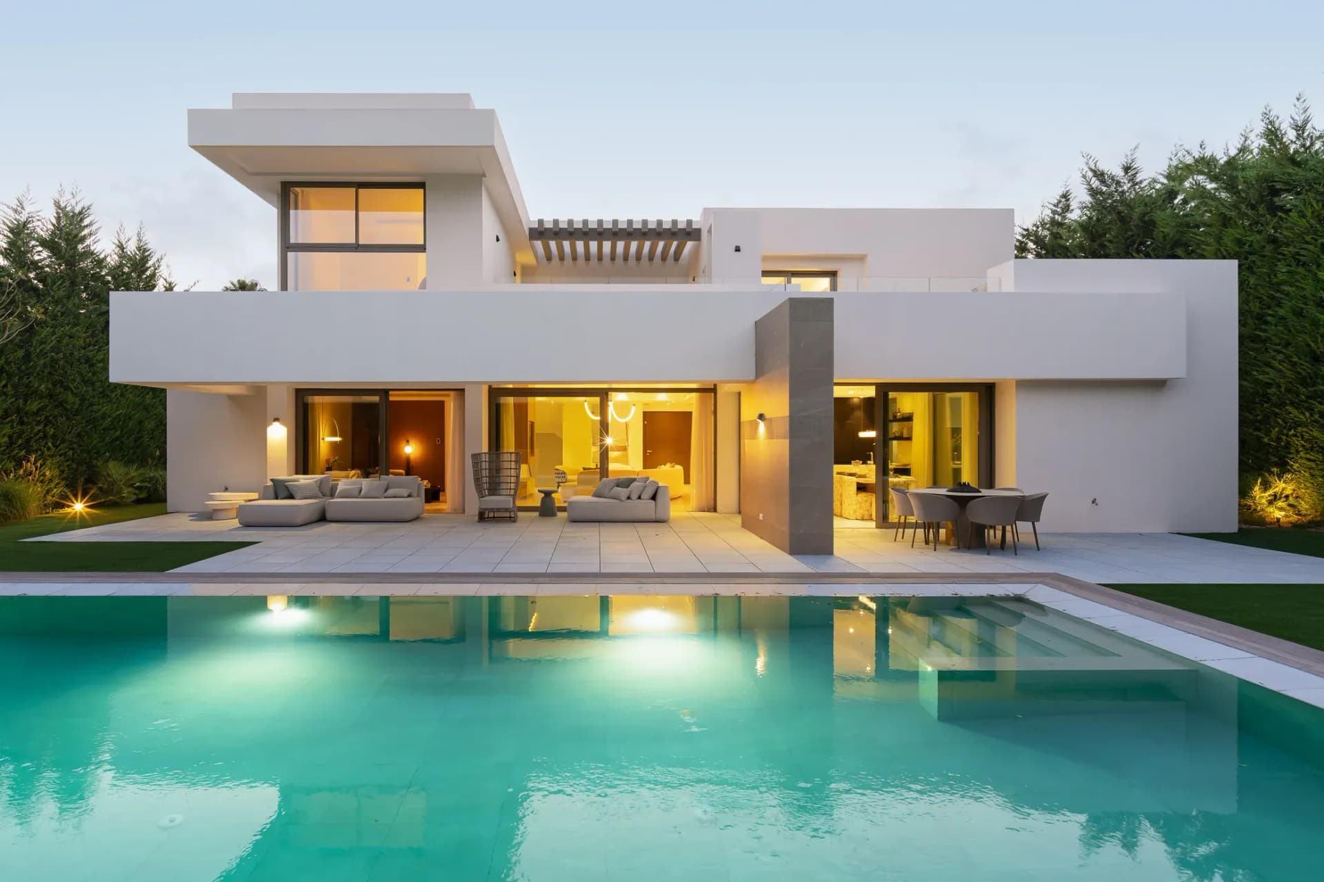 Nine in Paradise | Intime Villen mit privaten Pools in Estepona